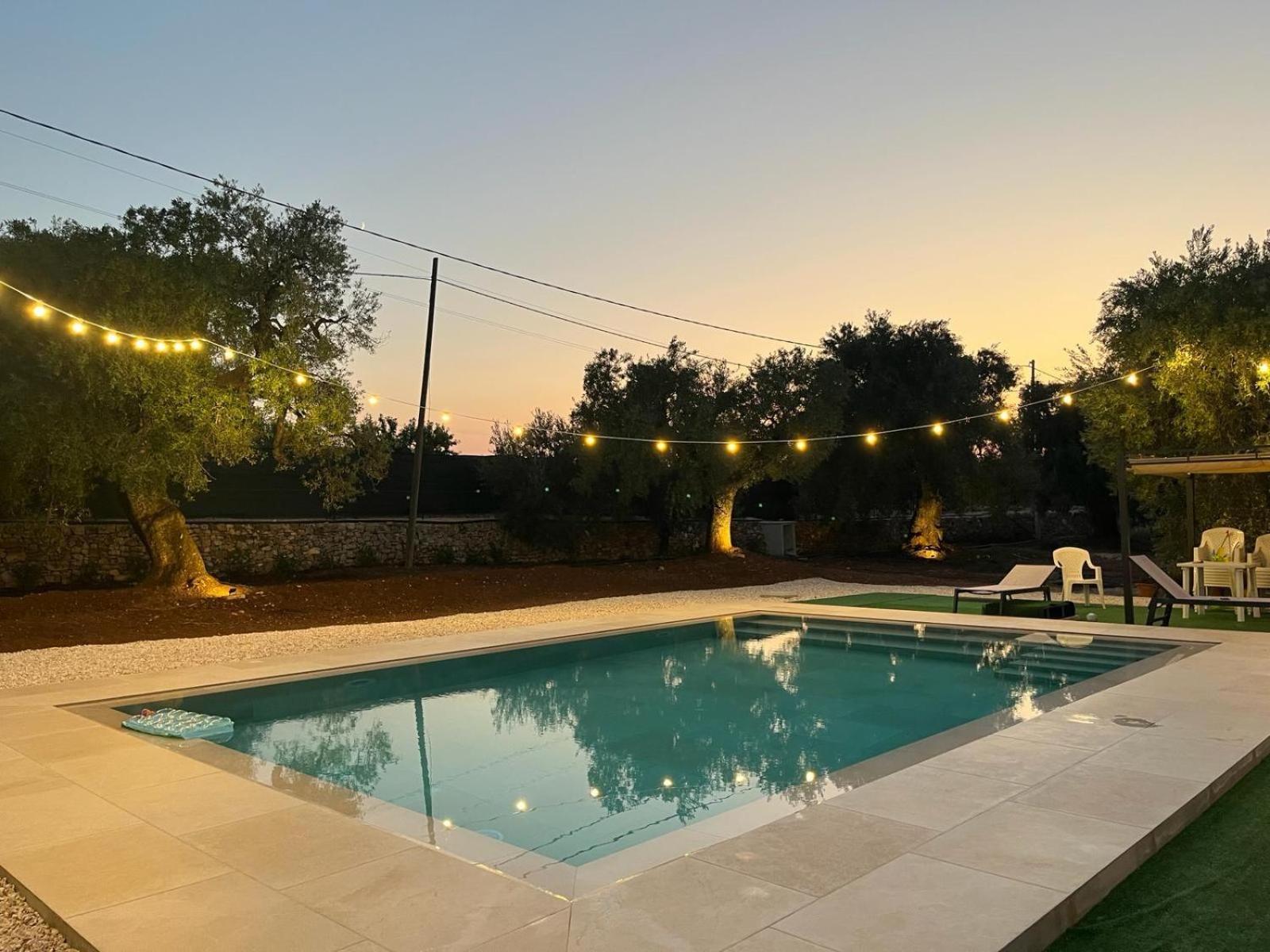 Il Trullo Di Bina Bed & Breakfast Пецце ди Греко Екстериор снимка